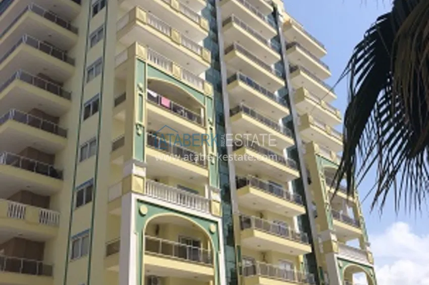 Квартира в Махмутларе с мебелью, видом на море и горы в жилом комплексе 10 