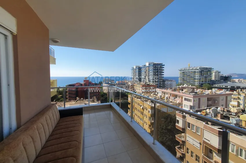 Приобрести Квартира в Махмутларе с мебелью, видом на море и горы в жилом комплексе 5 