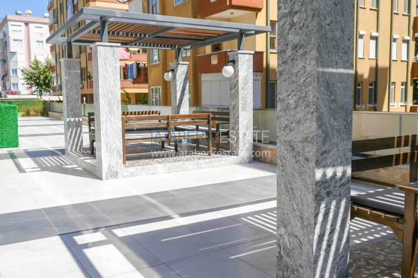 Квартира в Махмутларе меблированная с видом на море и горы в комплексе класса люкс 7 