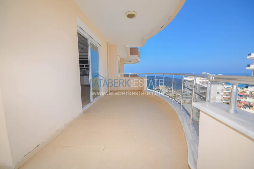 Приобрести Пентхаус в Махмутларе двухуровневый с четырьмя спальнями и личной сауной  9 