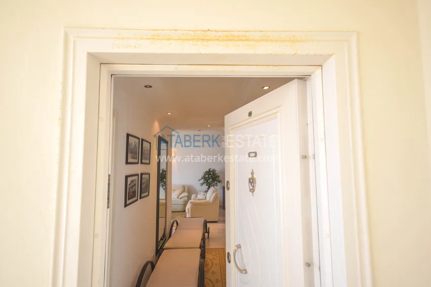 Приобрести Квартиры в Махмутларе меблированные, с видом на море и с джакузи на балконе 1 