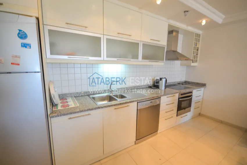 Приобрести Квартиры в Махмутларе меблированные, с видом на море и с джакузи на балконе 6 