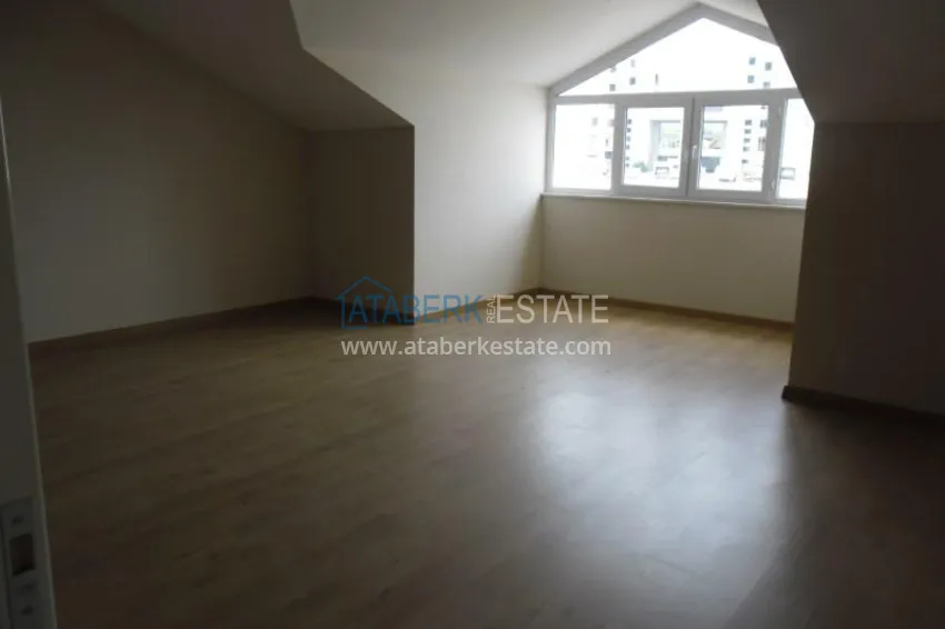 Приобрести Дуплекс в Кестеле с 6 спальнями, видом на море и горы  20 