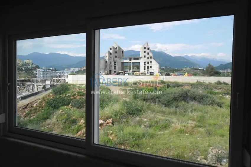 Приобрести Дуплекс в Кестеле с 6 спальнями, видом на море и горы  21 