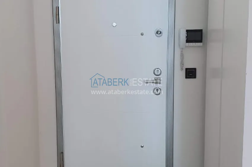 Приобрести Квартира в Каргыджаке с мебелью и застекленным балконом в комплексе на первой береговой линии 1 