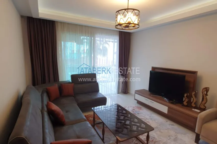 Приобрести Квартира в Каргыджаке с мебелью и застекленным балконом в комплексе на первой береговой линии 11 