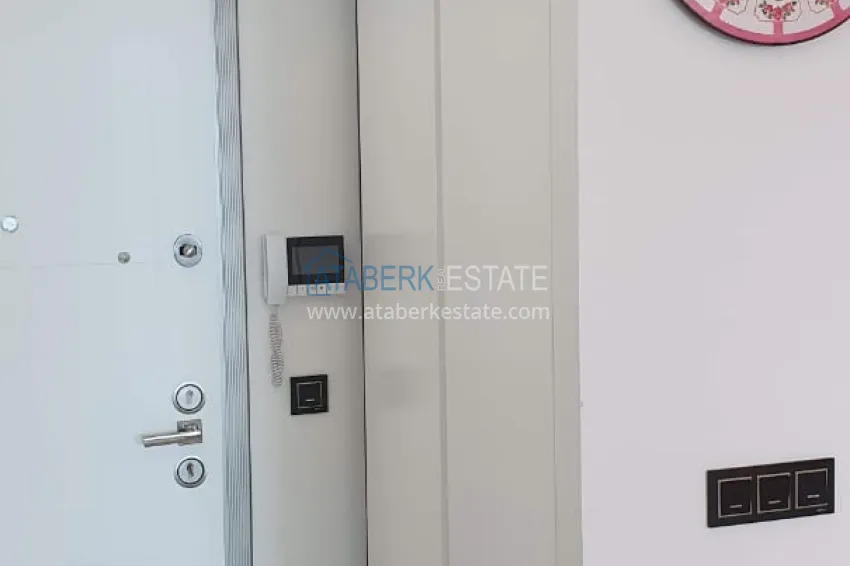 Приобрести Квартира в Каргыджаке с мебелью и застекленным балконом в комплексе на первой береговой линии 2 