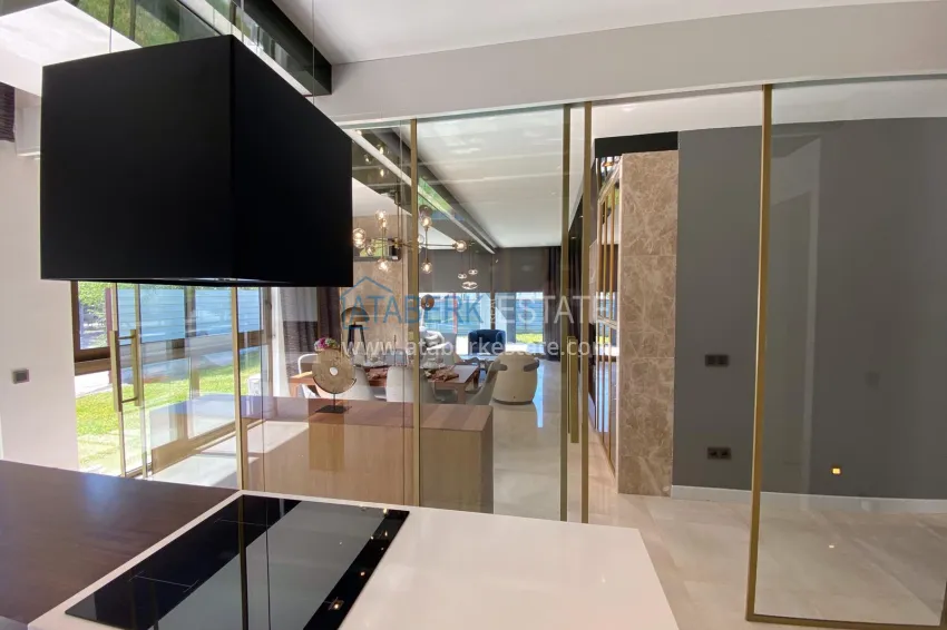 Приобрести Уникальный проект в Анталии - Коньяалты, включающий в себя Fashion Mall, отель и жилые резиденции класса люкс 7 