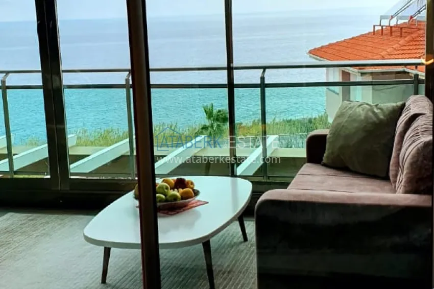 Приобрести Квартира в Каргыджаке с мебелью и застекленным балконом в комплексе на первой береговой линии 29 