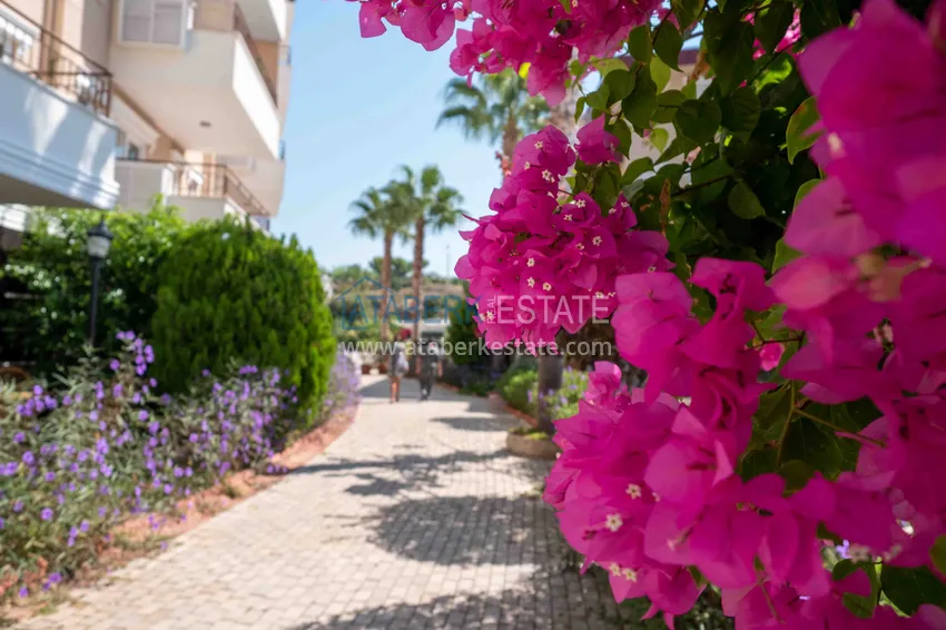 Аренда квартиры в Авсалларе трехкомнатная в таунхаусе 15/12 24 