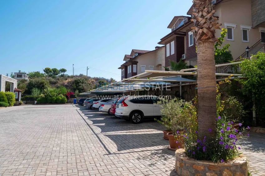 Аренда квартиры в Авсалларе трехкомнатная в таунхаусе 15/12 27 