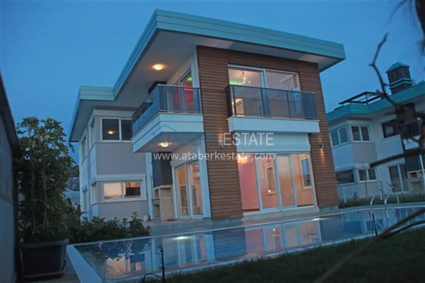 Виллы в Демирташ на первой береговой линии 1 