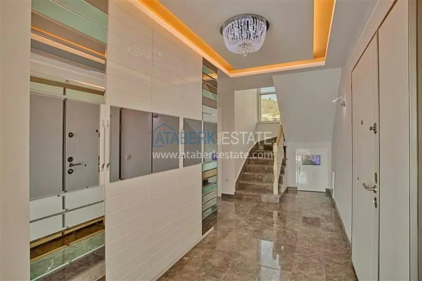 Приобрести Виллы в Демирташ на первой береговой линии 2 