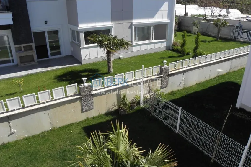 Виллы в Демирташ на первой береговой линии 9 