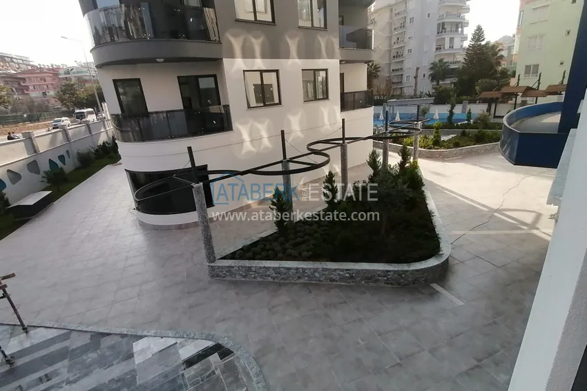 Квартира в Алании с чистовой отделкой в районе пляжа Клеопатра 8 
