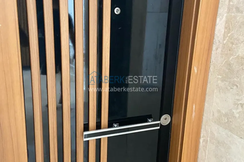 Приобрести Квартира в Махмутларе меблированная трехкомнатная с открытым видом 1 