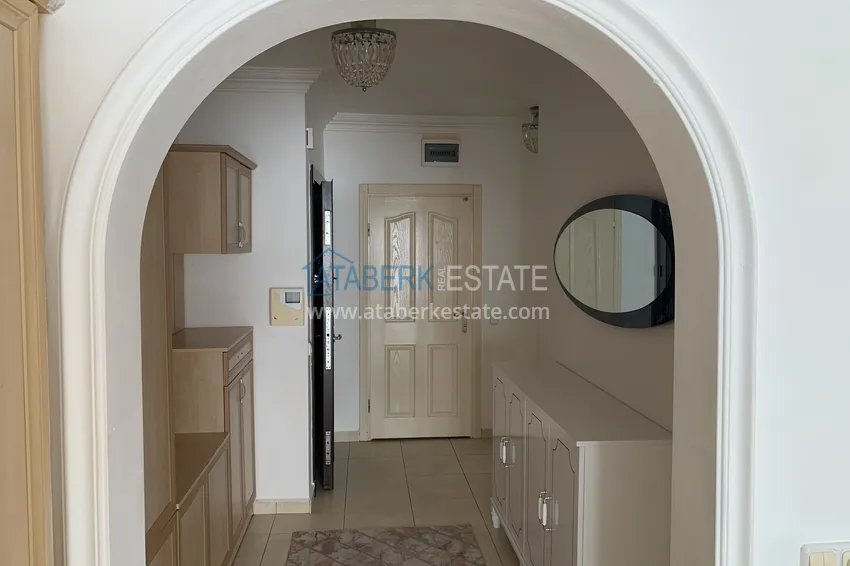 Приобрести Квартира в Оба трехкомнатная с двумя застеклёнными балконами 2 