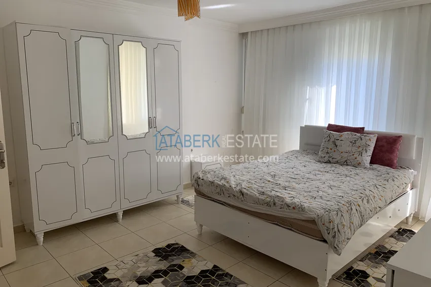 Приобрести Квартира в Оба трехкомнатная с двумя застеклёнными балконами 12 