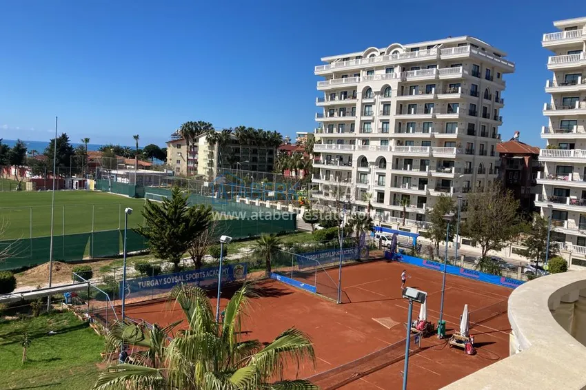 Приобрести Квартира в Оба трехкомнатная с застекленным балконом и видом на море  14 