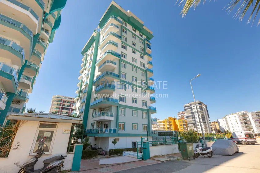 Квартира в Махмутларе меблированная, 3 спальни в комфортабельном комплексе 1 