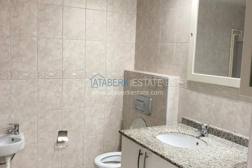 Приобрести Квартира в Оба трехкомнатная с застекленным балконом и видом на море  21 