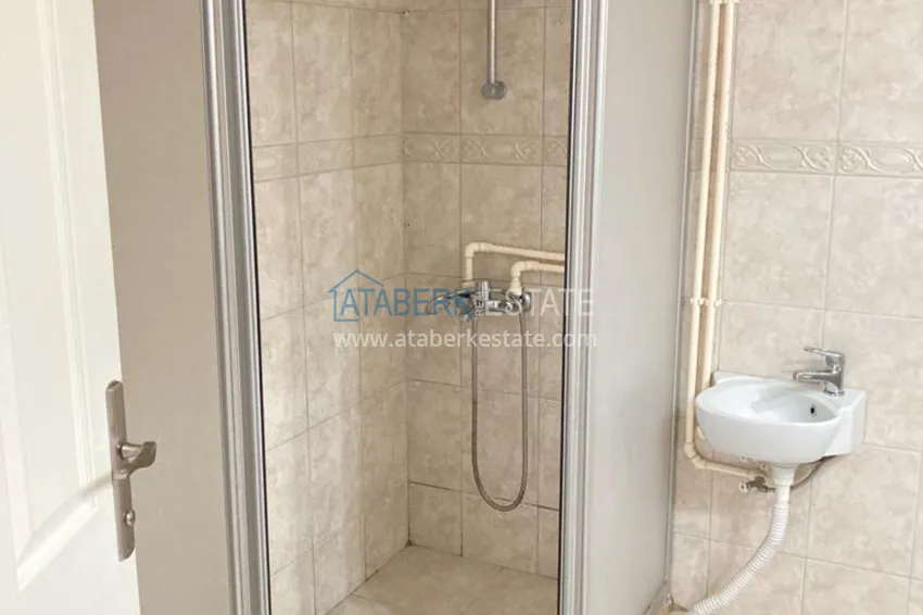 Приобрести Квартира в Оба трехкомнатная с застекленным балконом и видом на море  23 