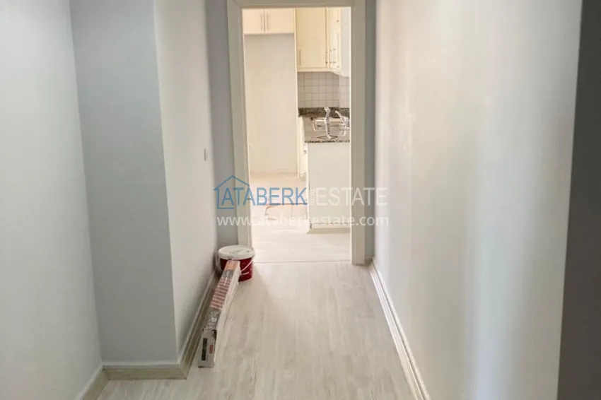 Приобрести Квартира в Оба трехкомнатная с застекленным балконом и видом на море  2 