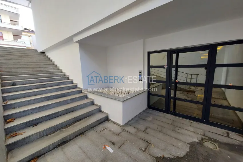Квартира в центре Алании с мебелью, в новом доме городского типа 4 