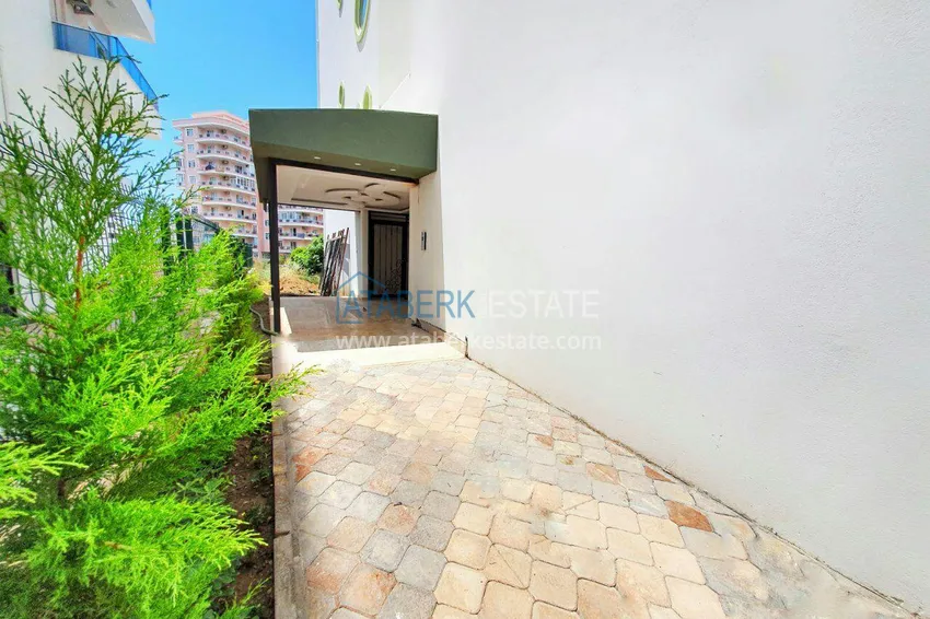 Квартира в Махмутларе меблированная трехкомнатная с открытым видом 6 