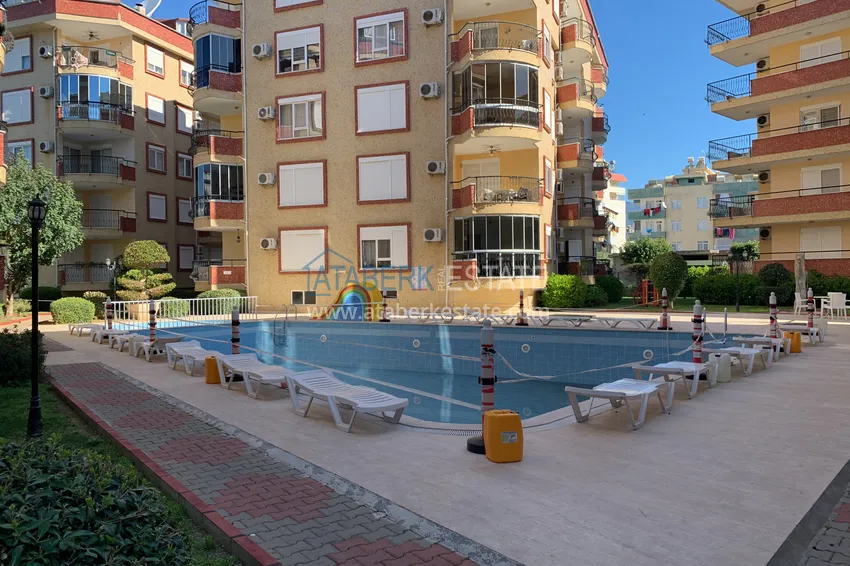 Квартира в Оба трехкомнатная с двумя застеклёнными балконами 6 