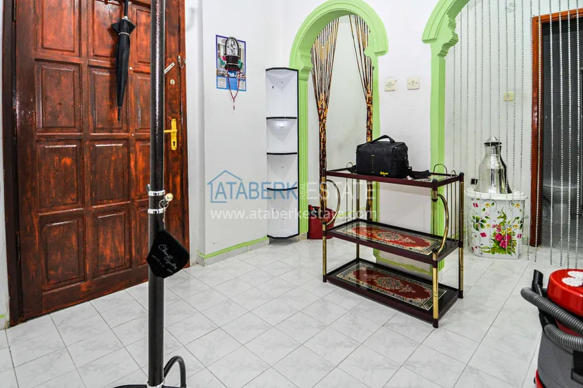 Приобрести Квартира в Махмутларе с мебелью и отдельной кухней в турецком доме  1 