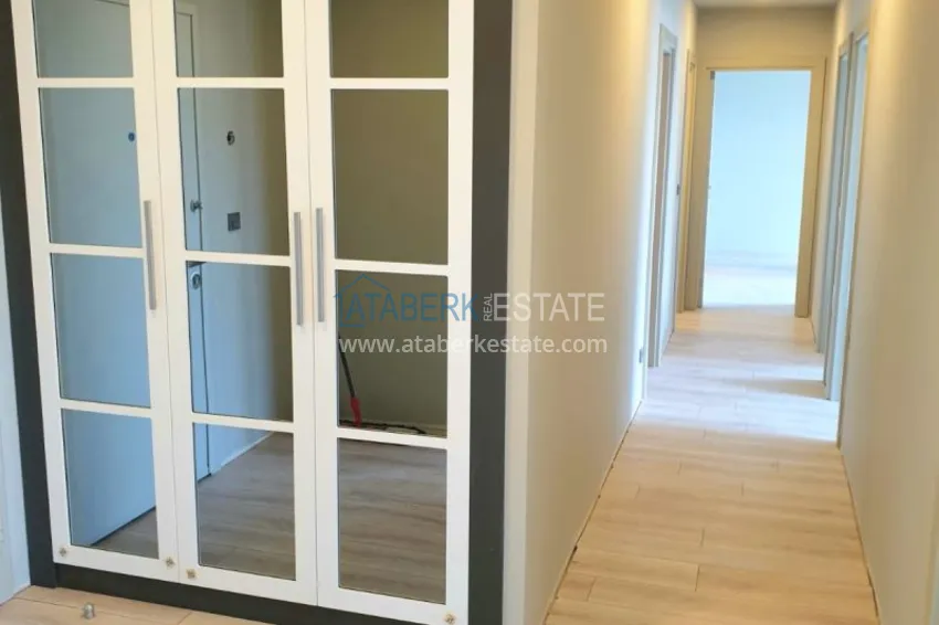 Приобрести Квартиры и коммерческая недвижимость в Стамбуле, район Эсенюрт в новом элитном жилом комплексе 3