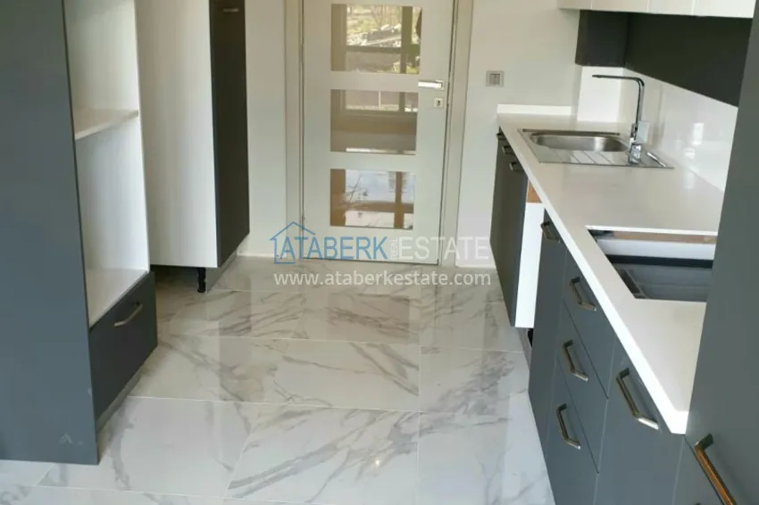 Приобрести Квартиры и коммерческая недвижимость в Стамбуле, район Эсенюрт в новом элитном жилом комплексе 6