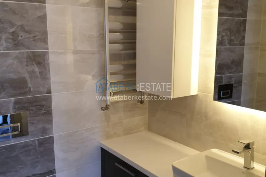 Приобрести Квартиры и коммерческая недвижимость в Стамбуле, район Эсенюрт в новом элитном жилом комплексе 7