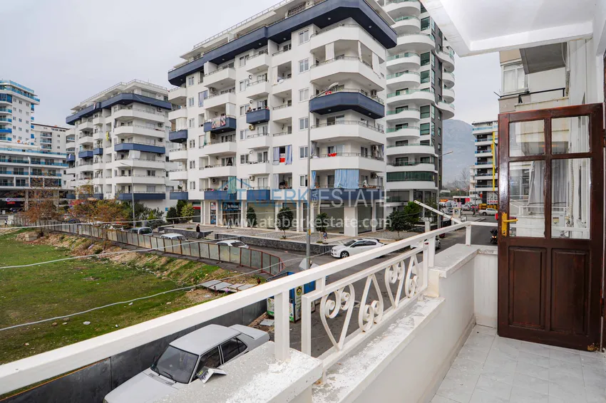 Приобрести Квартира в Махмутларе с мебелью и отдельной кухней в турецком доме  18 