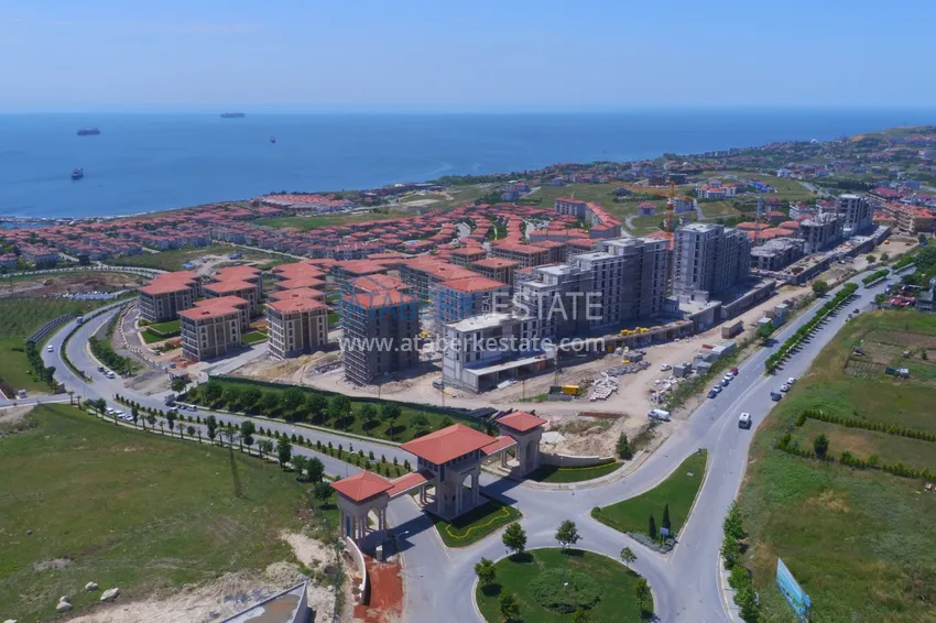 Апартаменты и виллы в Стамбуле- Бейликдюзю на берегу Мраморного моря 1 