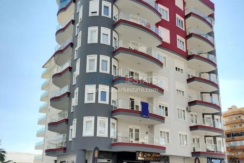 Квартира в Махмутларе трехкомнатная с частичным видом на море  2 