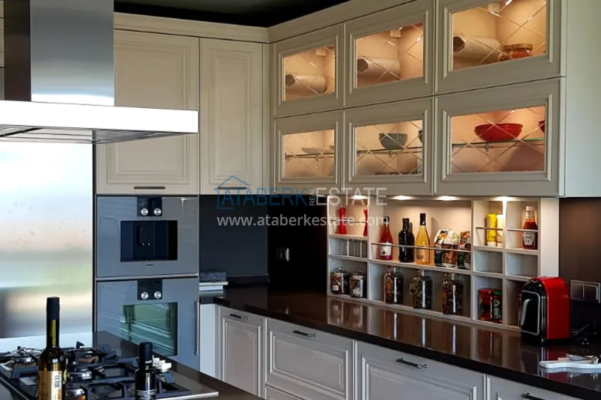 Приобрести Апартаменты и виллы в Стамбуле- Бейликдюзю на берегу Мраморного моря 24 