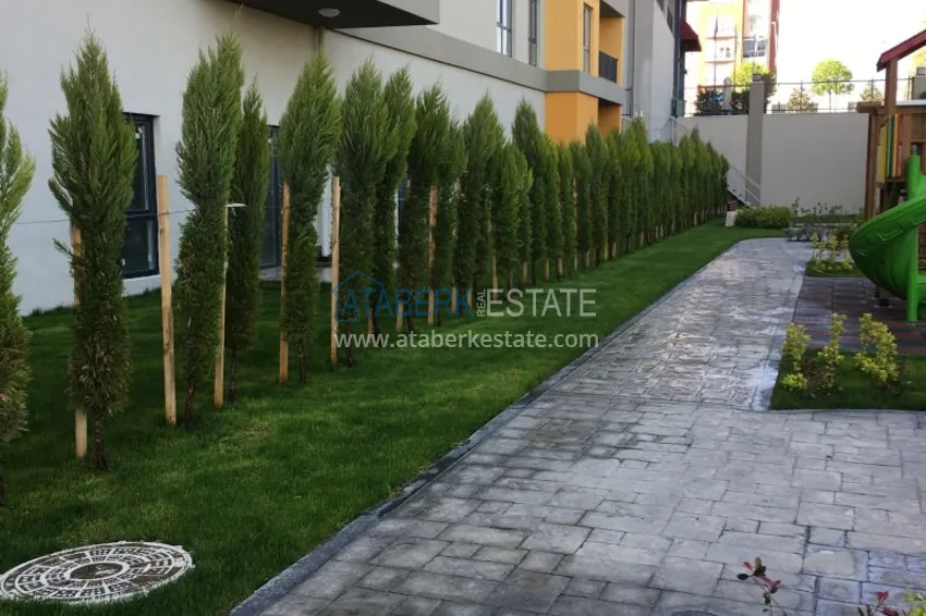 Квартиры и коммерческая недвижимость в Стамбуле, район Эсенюрт в новом элитном жилом комплексе 21