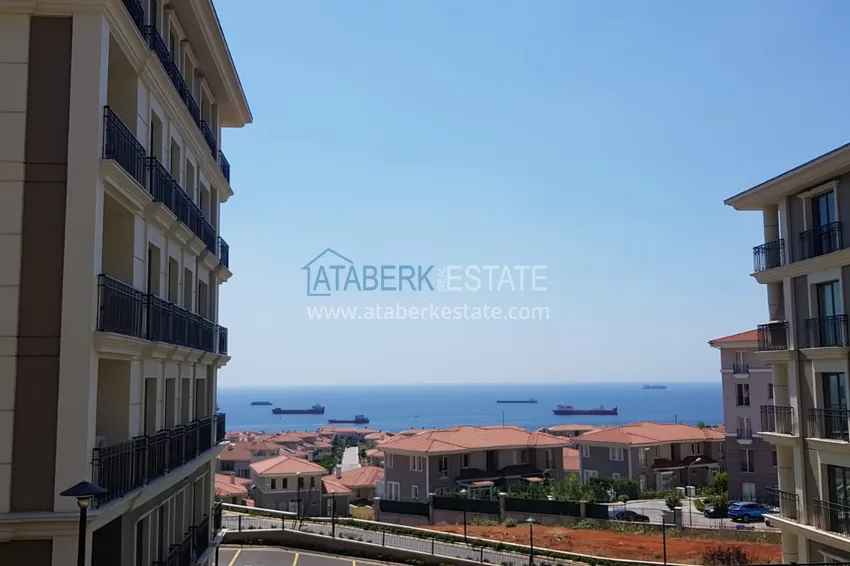 Апартаменты и виллы в Стамбуле- Бейликдюзю на берегу Мраморного моря 2 