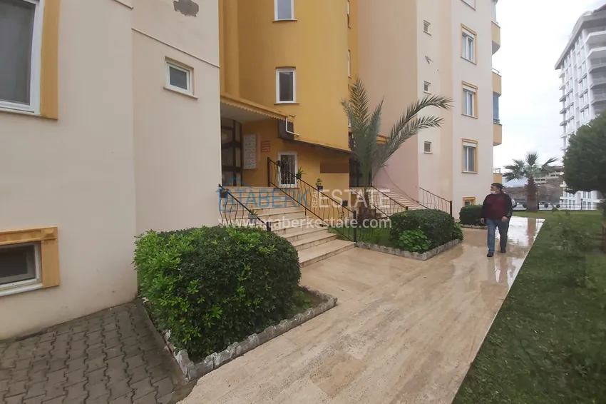 Квартира с мебелью в жилом комплексе в Махмутларе 10 