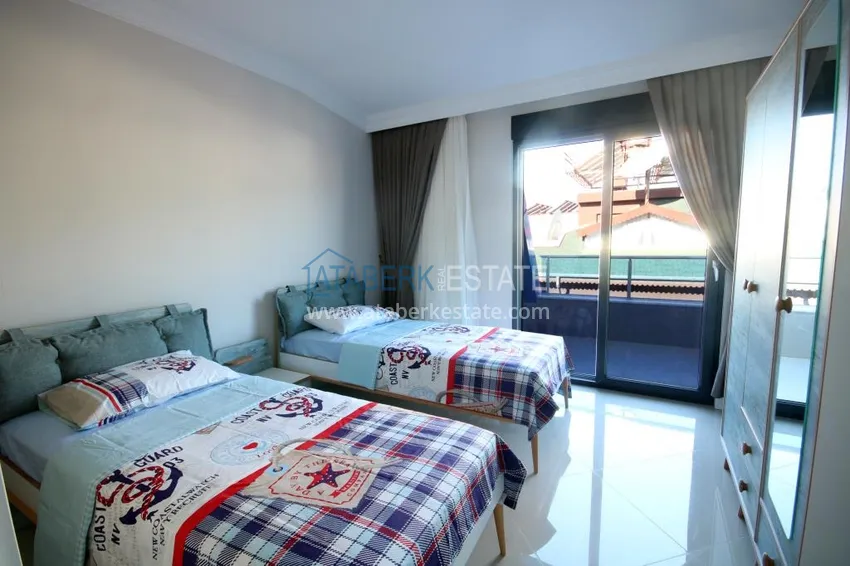 Приобрести Двухуровневые квартиры в центре района Оба в малоэтажно комплексе  10 