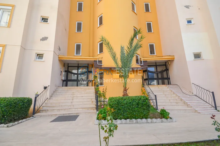 Квартира с мебелью в жилом комплексе в Махмутларе 11 