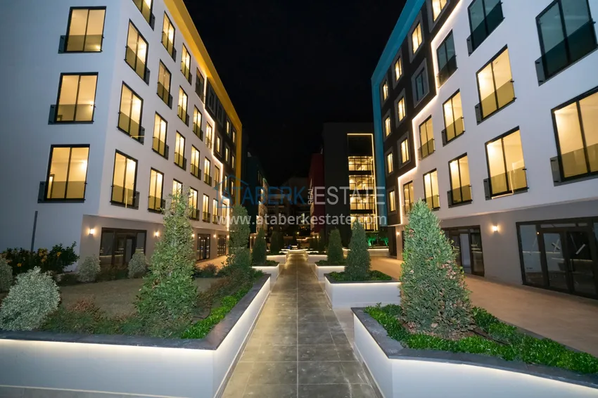 Современный бизнес-центр в активном деловом районе города – Оба  11 