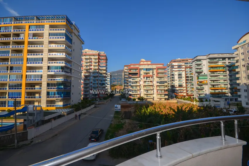 Приобрести Квартира в Махмутларе, трехкомнатная рядом с морем 12 