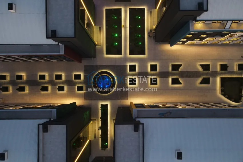 Современный бизнес-центр в активном деловом районе города – Оба  13 