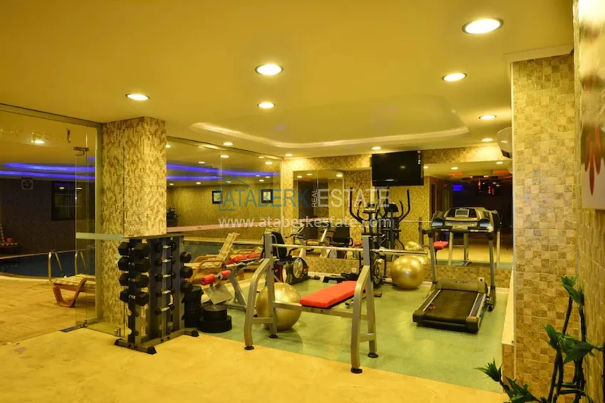 Вилла в Авсалларе трехэтажный таунхаус на два хозяина с частным садиком  13 