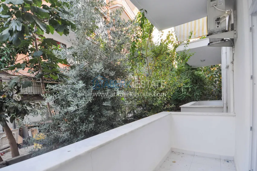 Приобрести Квартира в центре Алании четырехкомнатная после ремонта в турецком доме  14 