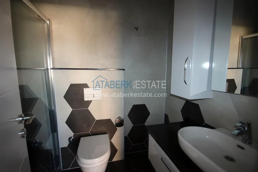 Приобрести Двухуровневые квартиры в центре района Оба в малоэтажно комплексе  14 