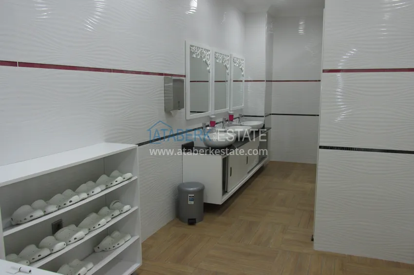 Квартира в центре Махмутлара с мебелью, застекленным балконом  19 